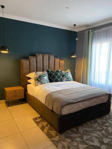 Beacon Bay Apartment | 100 m² Apartment ∙ 3 bedrooms ∙ 6 guests