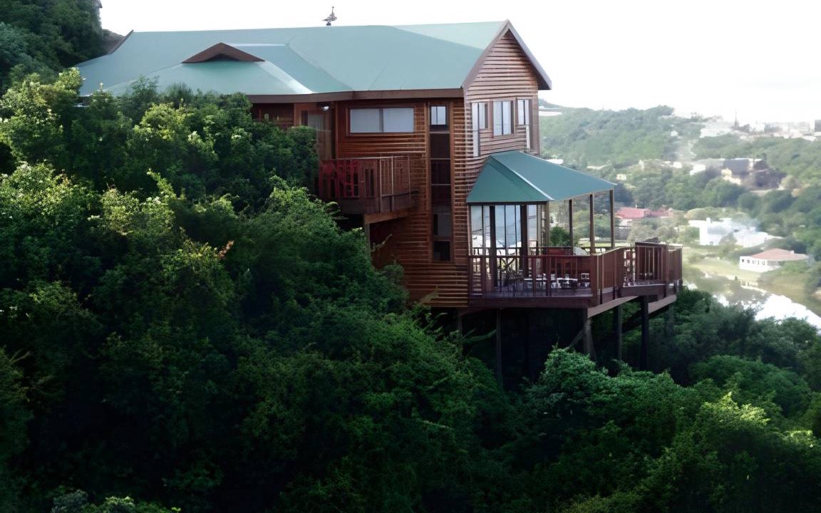 Wilderness Cabin | 100 m² Lodge ∙ 2 bedrooms ∙ 10 guests