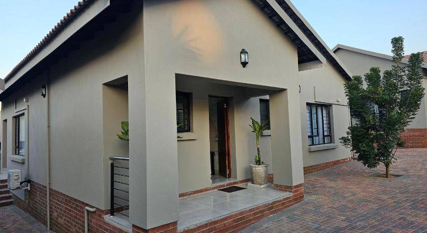 Nelspruit Apartment | 120 m² Apartment ∙ 3 bedrooms ∙ 6 guests