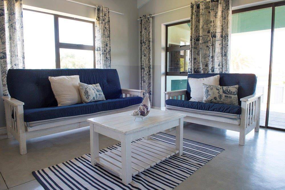 Still Bay Apartment | 120 m² Apartment ∙ 3 bedrooms ∙ 6 guests