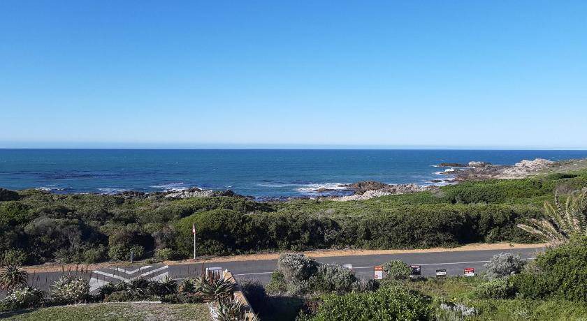 Kleinbaai Apartment | 120 m² Apartment ∙ 2 bedrooms ∙ 4 guests