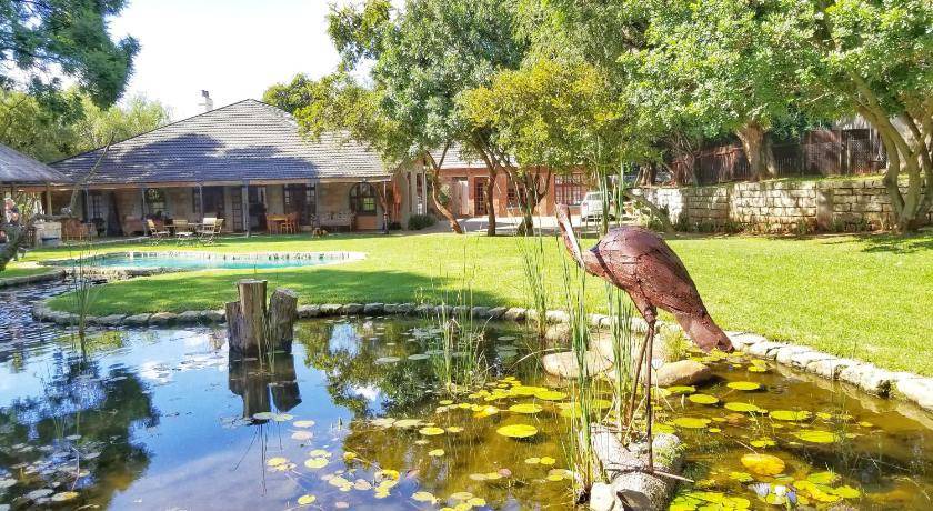 Greater Johannesburg Metropolitan Area Bed & Breakfast | 120 m² Bed and breakfast ∙ 2 bedrooms ∙ 127 guests