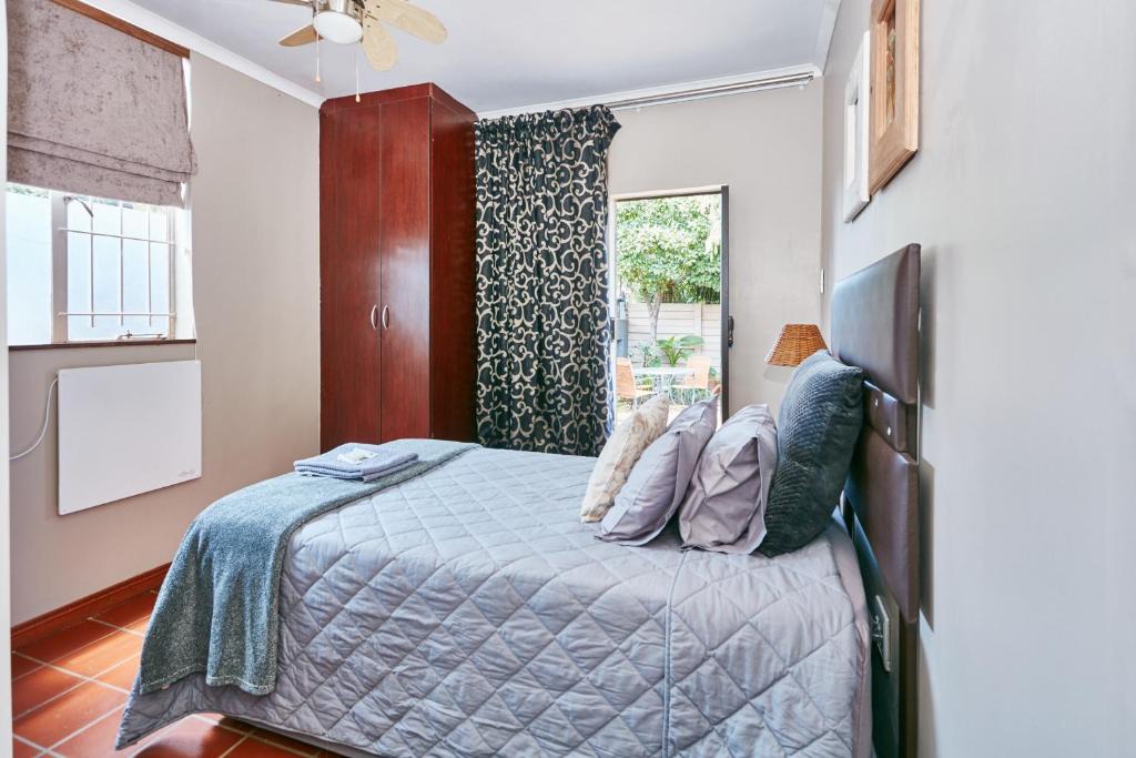 Queenswood Apartment | 1202 on Cowgill