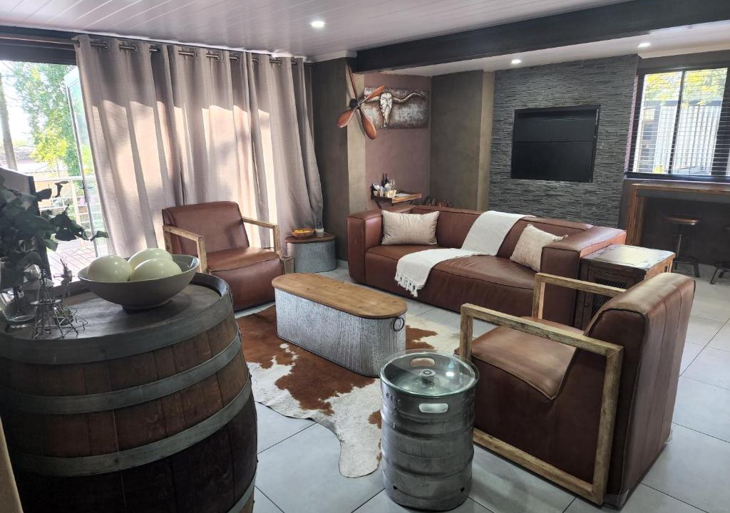Pretoria House | 122 on Rubida