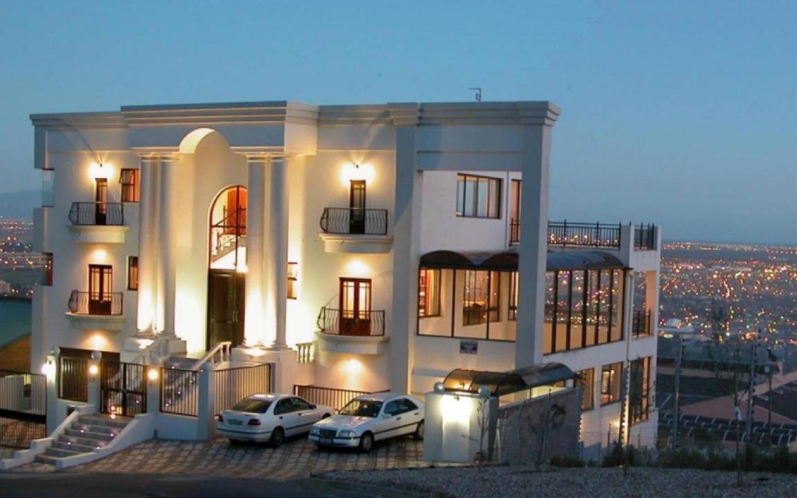 Eikenbosch Apartment | 130 m² Serviced apartment ∙ 3 bedrooms ∙ 127 guests
