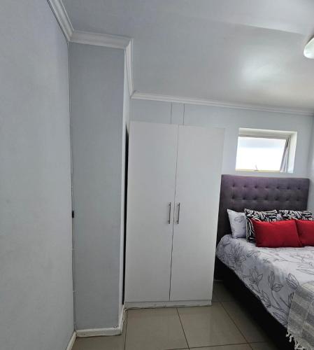 East London Apartment | 14 CZ KUBZ Apartments