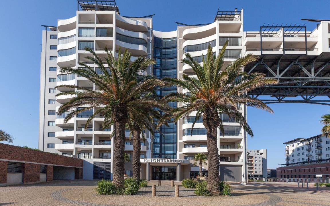 Century City Apartment | 140 m² Apartment ∙ 3 bedrooms ∙ 7 guests