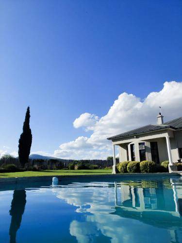 Blue Crane Route Bed & Breakfast | 15 m² Bed and breakfast ∙ 2 guests