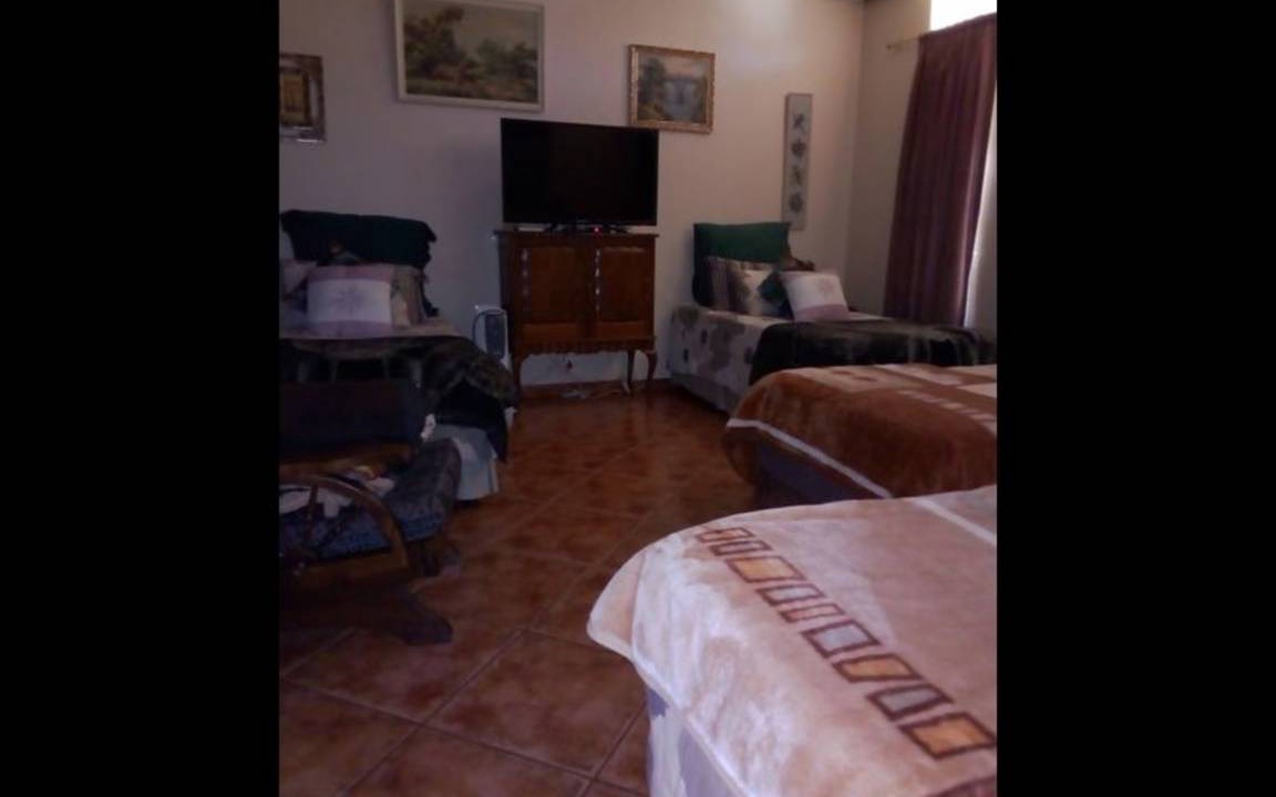 Carletonville Resort | 15 m² Private room ∙ 1 bedroom ∙ 2 guests