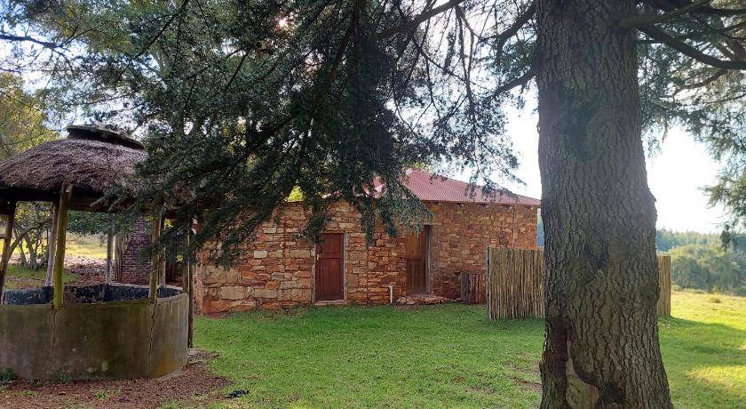 Emakhazeni House | 150 m² House ∙ 2 bedrooms ∙ 4 guests