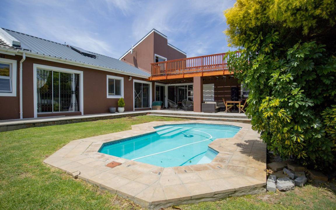 Cape Town House | 163 m² House ∙ 4 bedrooms ∙ 8 guests