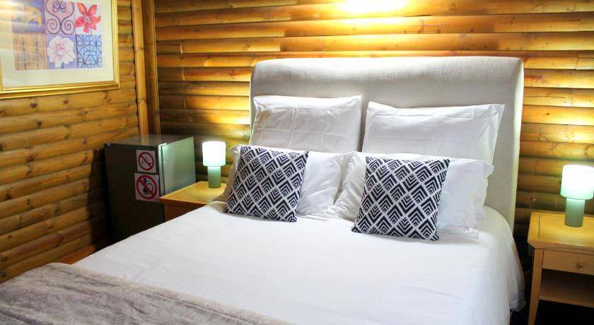 Hammanskraal House | 185 m² House ∙ 4 bedrooms ∙ 8 guests