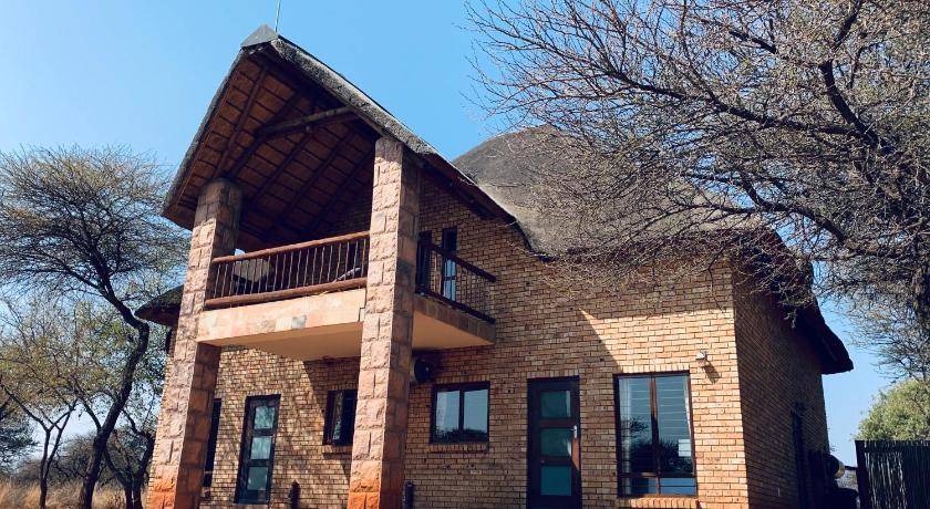 Bela-Bela Cabin | 189 m² Lodge ∙ 3 bedrooms ∙ 8 guests