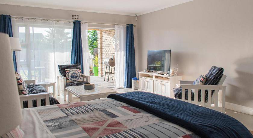 Colchester Apartment | 190 m² Apartment ∙ 3 bedrooms ∙ 6 guests