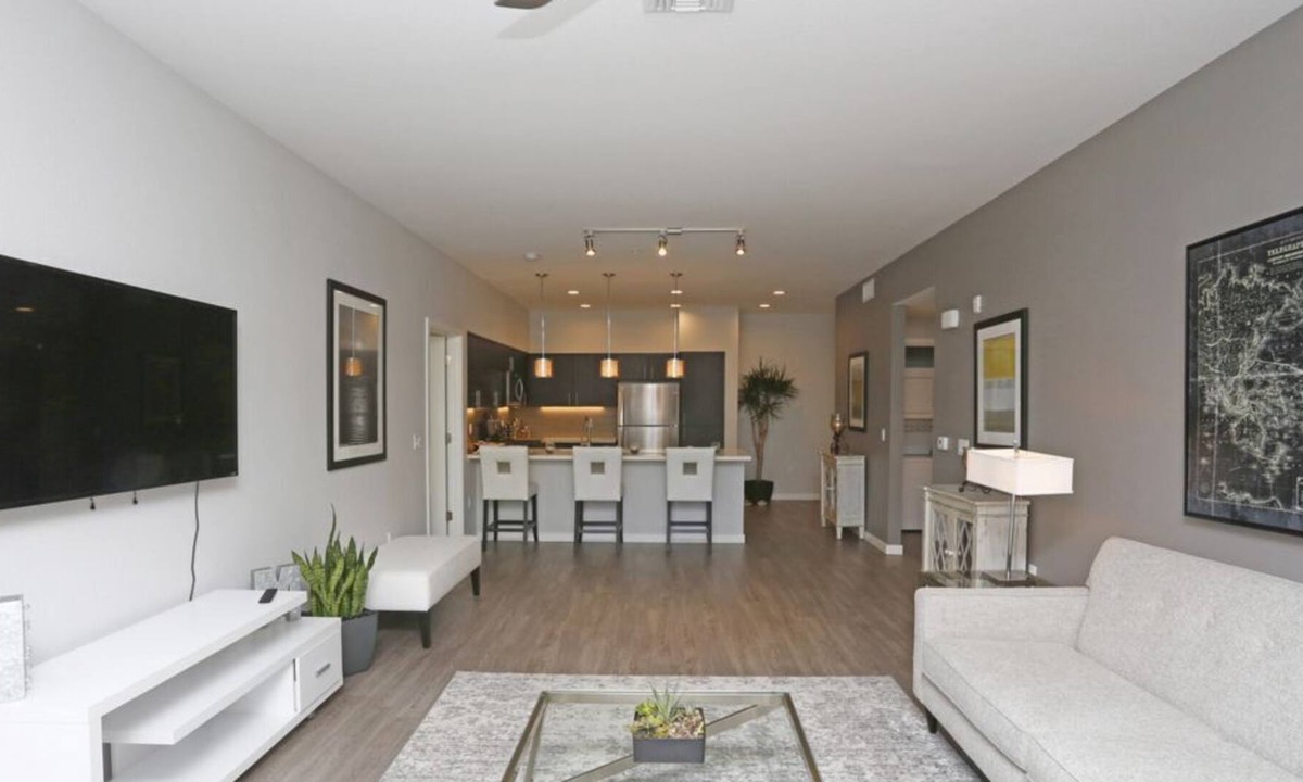 Menlo Park Condo | 1BR Lux. Apartments Near Facebook Headquarters