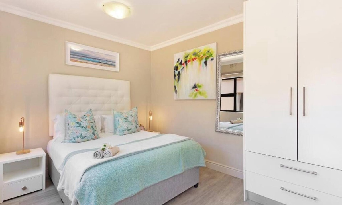 Tokai House | 2 On Lismore Guesthouse 2