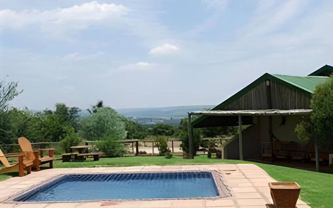 Magaliesberg Apartment | 20 m² Serviced apartment ∙ 3 bedrooms ∙ 10 guests