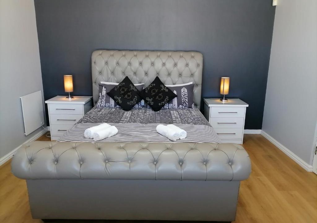Ottery Apartment | 20 On Percy