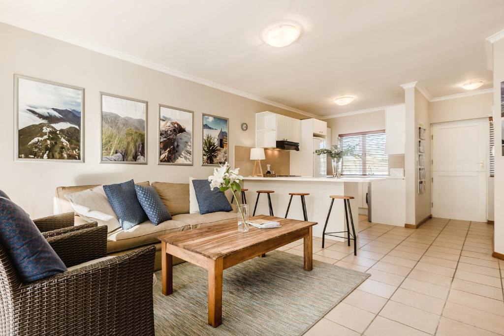 Plettenberg Bay Apartment | 20 River Club Villas