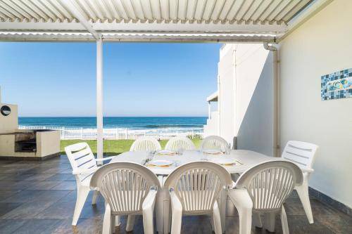 Ballito Apartment | 200 m² Apartment ∙ 4 bedrooms ∙ 8 guests