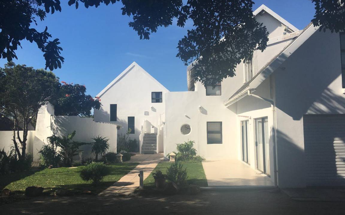 Saint Francis Bay Bed & Breakfast | 200 m² Bed and breakfast ∙ 2 bedrooms ∙ 5 guests