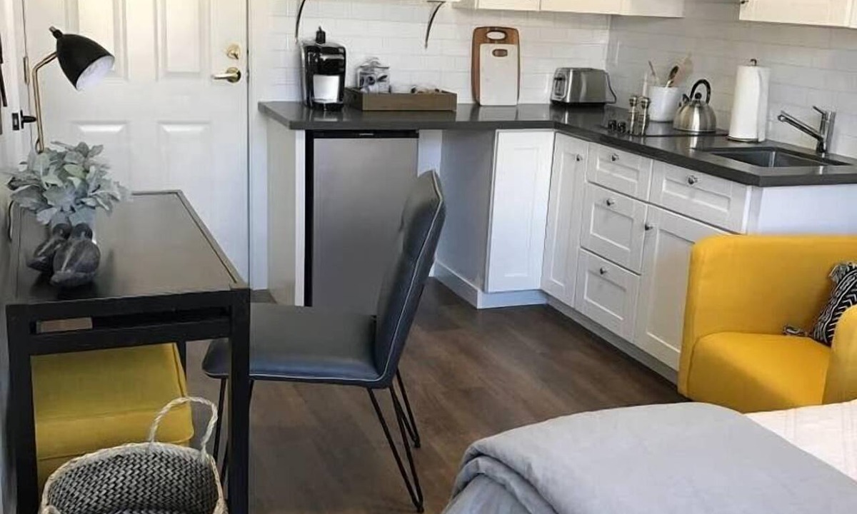 Downtown San Jose Apartment | 208-Vibrant Studio Apt. in downtown San Jose!