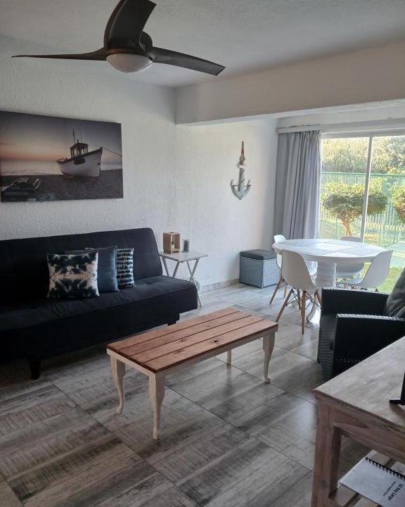 Doonside Apartment | 22 Key Largo