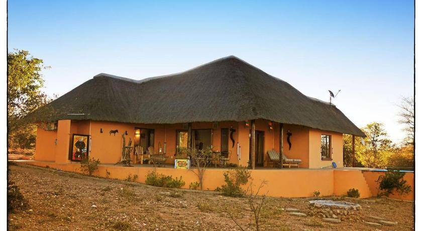 Phalaborwa Resort | 225 m² Resort ∙ 3 bedrooms ∙ 6 guests