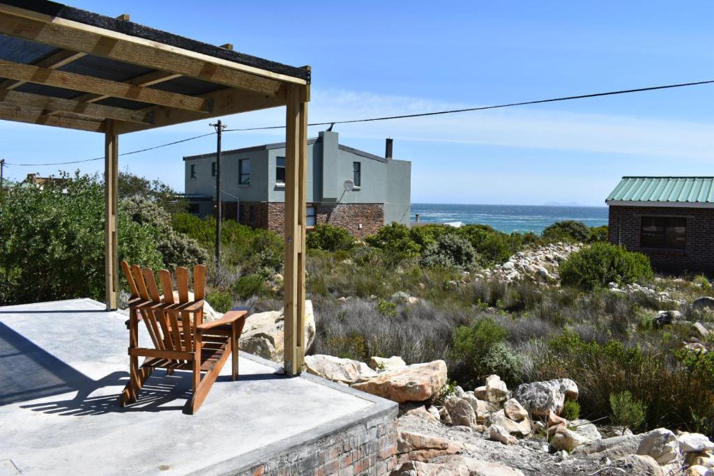 Rooiels Apartment | 227 on Oceanview