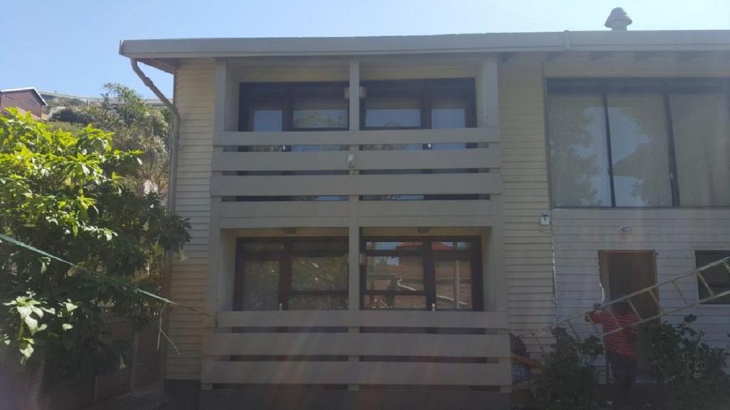 Glentana Apartment | 24 Outeniqua Bluff Outeniqua Strand Glentana x 3 Units