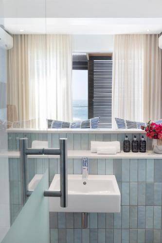 Clifton Apartment | 252 m² Apartment ∙ 3 bedrooms ∙ 8 guests