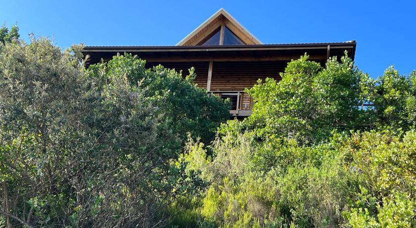 Keurboomstrand Villa | 280 m² Villa ∙ 3 bedrooms ∙ 6 guests