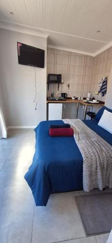 Lorraine Apartment | 30 On Dijon Room2