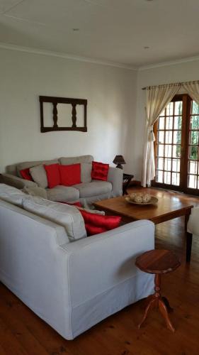 Ladybrand Apartment | 33 On Loop, Flat 1