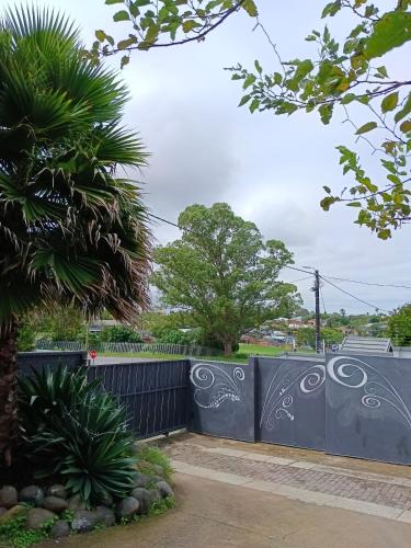 Selborne House | 33 on Smuts Selborne