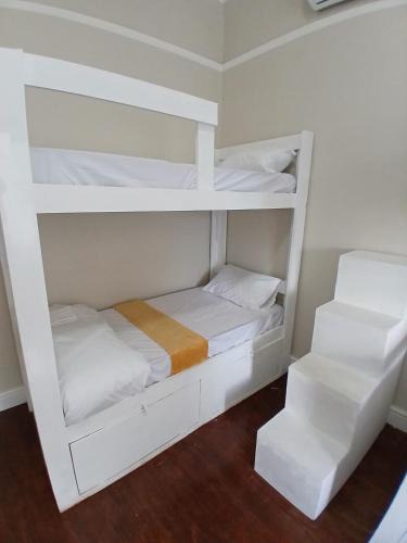Salt River Hostel | 336 on Victoria Backpackers