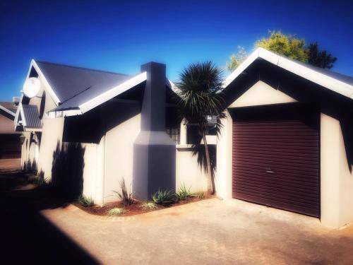 Westdene Apartment | 35 m² Apartment ∙ 4 guests