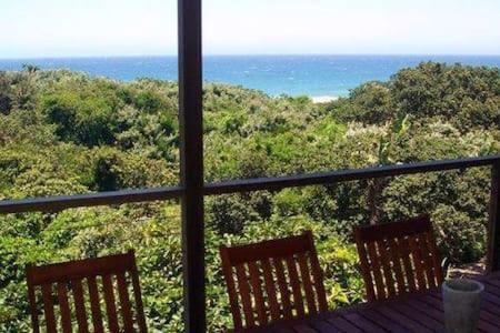 Blythedale House | 38 Sovereign Sands