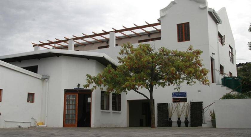 Graaff-Reinet Bed & Breakfast | 39 m² Bed and breakfast ∙ 4 guests