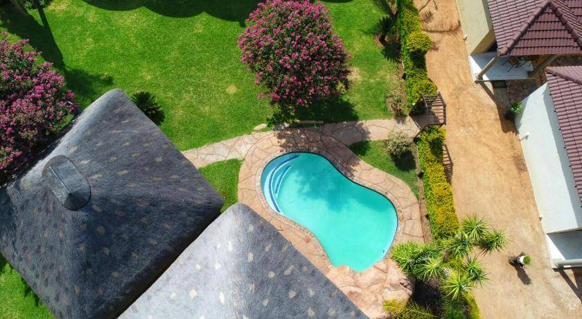 Pyramid House | 40 m² House ∙ 2 bedrooms ∙ 7 guests