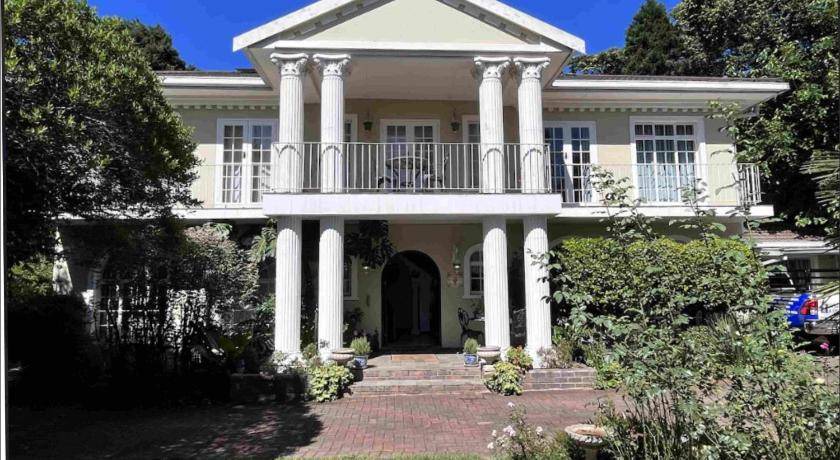 Hilton Bed & Breakfast | 45 m² Bed and breakfast ∙ 127 guests