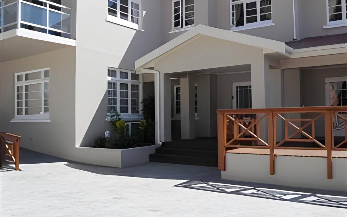 Port Elizabeth Bed & Breakfast | 45 m² Bed and breakfast ∙ 127 guests