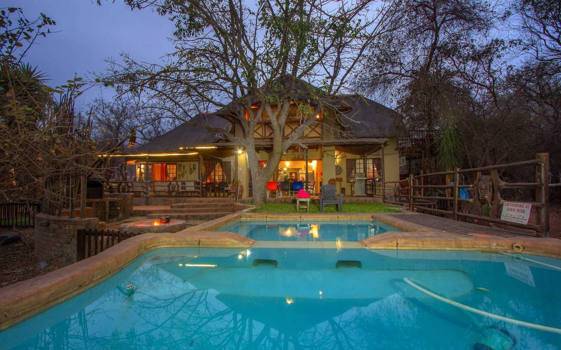 Marloth Park House | 450 m² House ∙ 6 bedrooms ∙ 12 guests