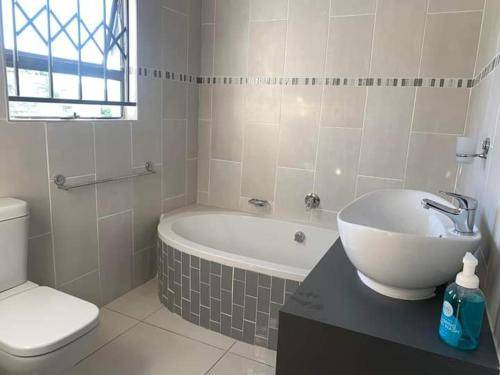 Mbombela Bed & Breakfast | 47 m² Bed and breakfast ∙ 2 guests