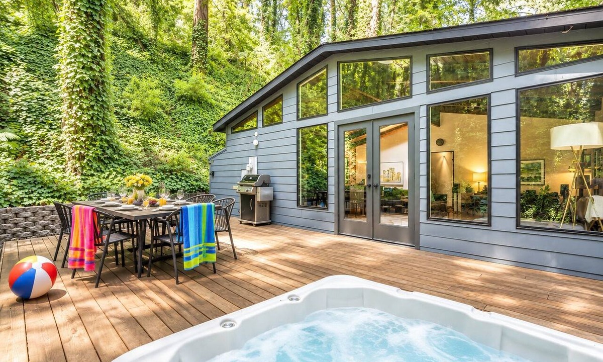 Monte Rio House | 5-STAR GUERNEVILLE/Serene Redwood Retreat! HOT TUB~Redwood Hollow