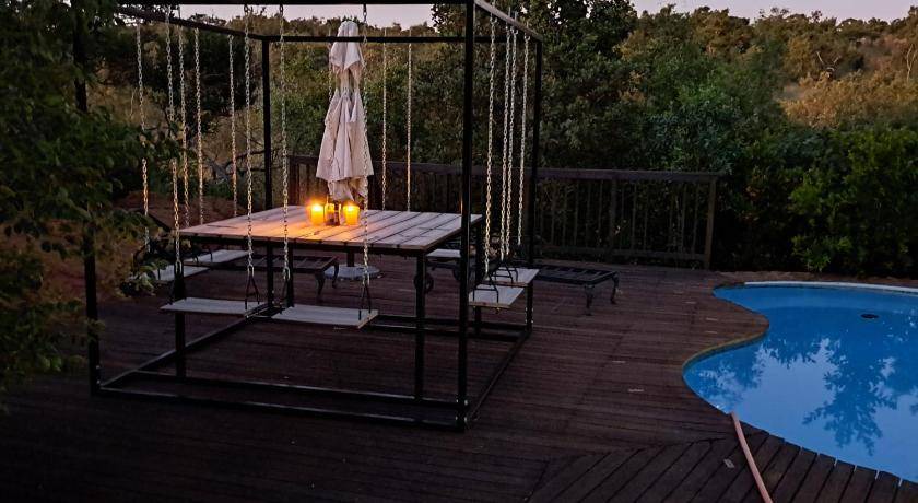 Bela-Bela Cabin | 50 m² Lodge ∙ 4 bedrooms ∙ 14 guests