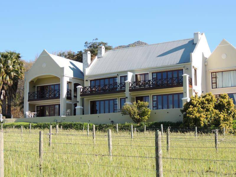 Cape Winelands Cabin | 50 m² Lodge ∙ 3 guests
