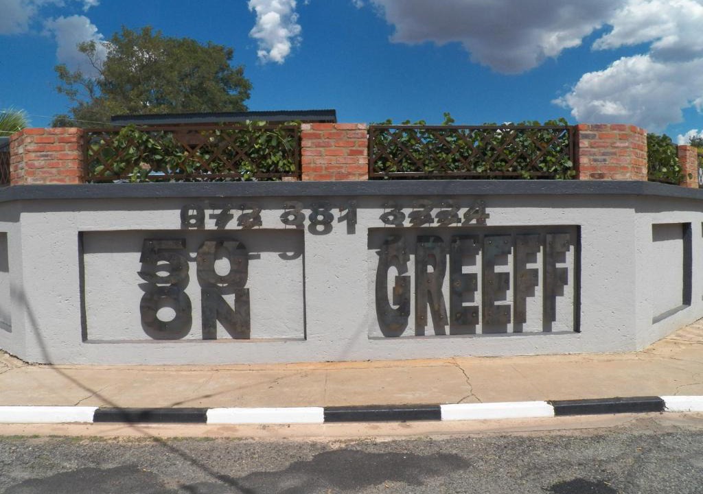 Lichtenburg House | 50 ON GREEFF