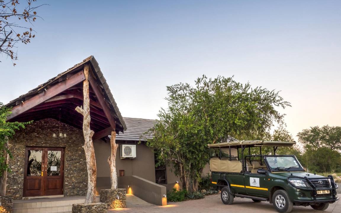 Hectorspruit Hotel | 500 m² Hotel ∙ 4 bedrooms ∙ 10 guests
