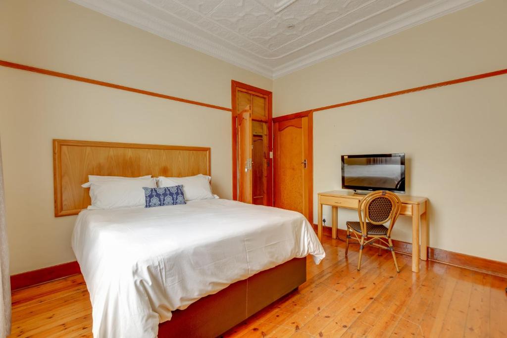 Greater Johannesburg Metropolitan Area Apartment | 51 on York Unit 3 with shared bathroom